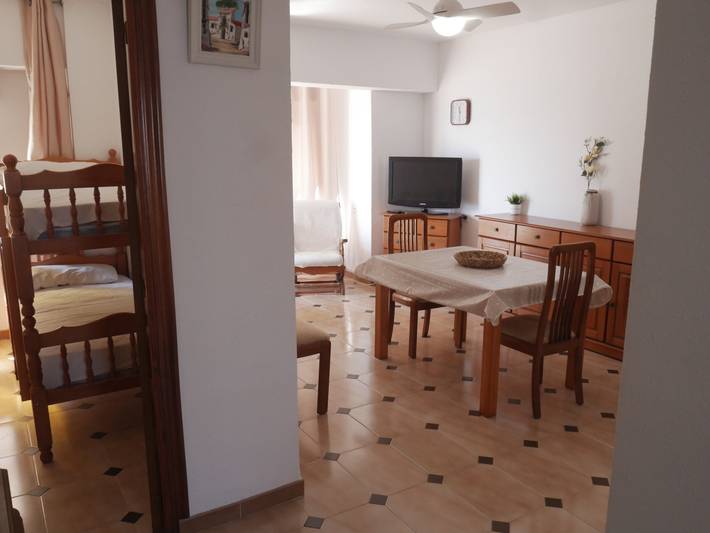 Ganze Wohnung, Familienapartment in Cullera mit Gemeinschaftsparkplatz in Platja de Sant Antoni (Cullera), Cullera