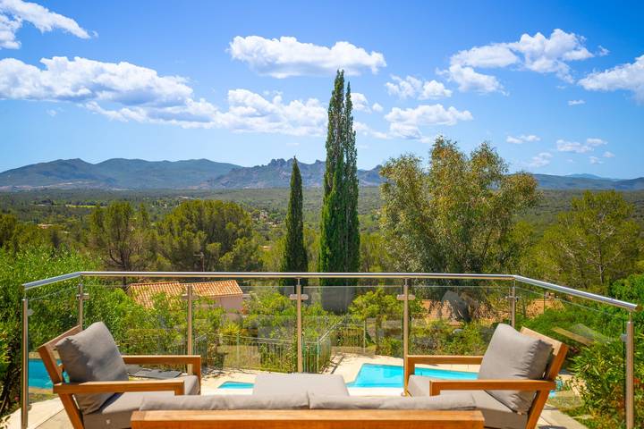 Villa pour 10 personnes, avec piscine et jardin à Roquebrune-sur-Argens - 3
