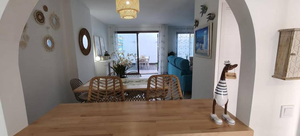 Chalet voor 7 personen, with Balkon and Terras as well as Tuin and Zwembad in Mijas Costa