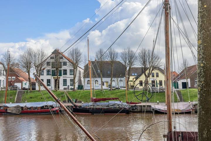 Ferienhaus für 7 Personen, mit Balkon und Terrasse in Carolinensiel