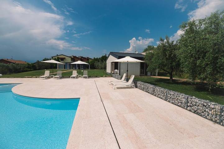Ferienhaus für 5 Personen, mit Ausblick und Seeblick sowie Garten und Pool in Lazise - 4