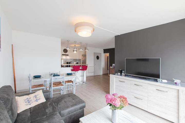Gîte pour 4 personnes, avec terrasse et vue à Lézardrieux - 2