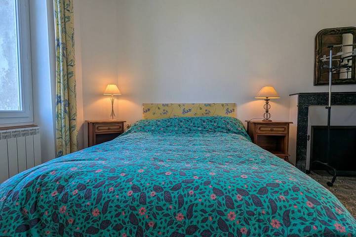 Gîte pour 5 personnes, avec Jardin à Chabris - 3