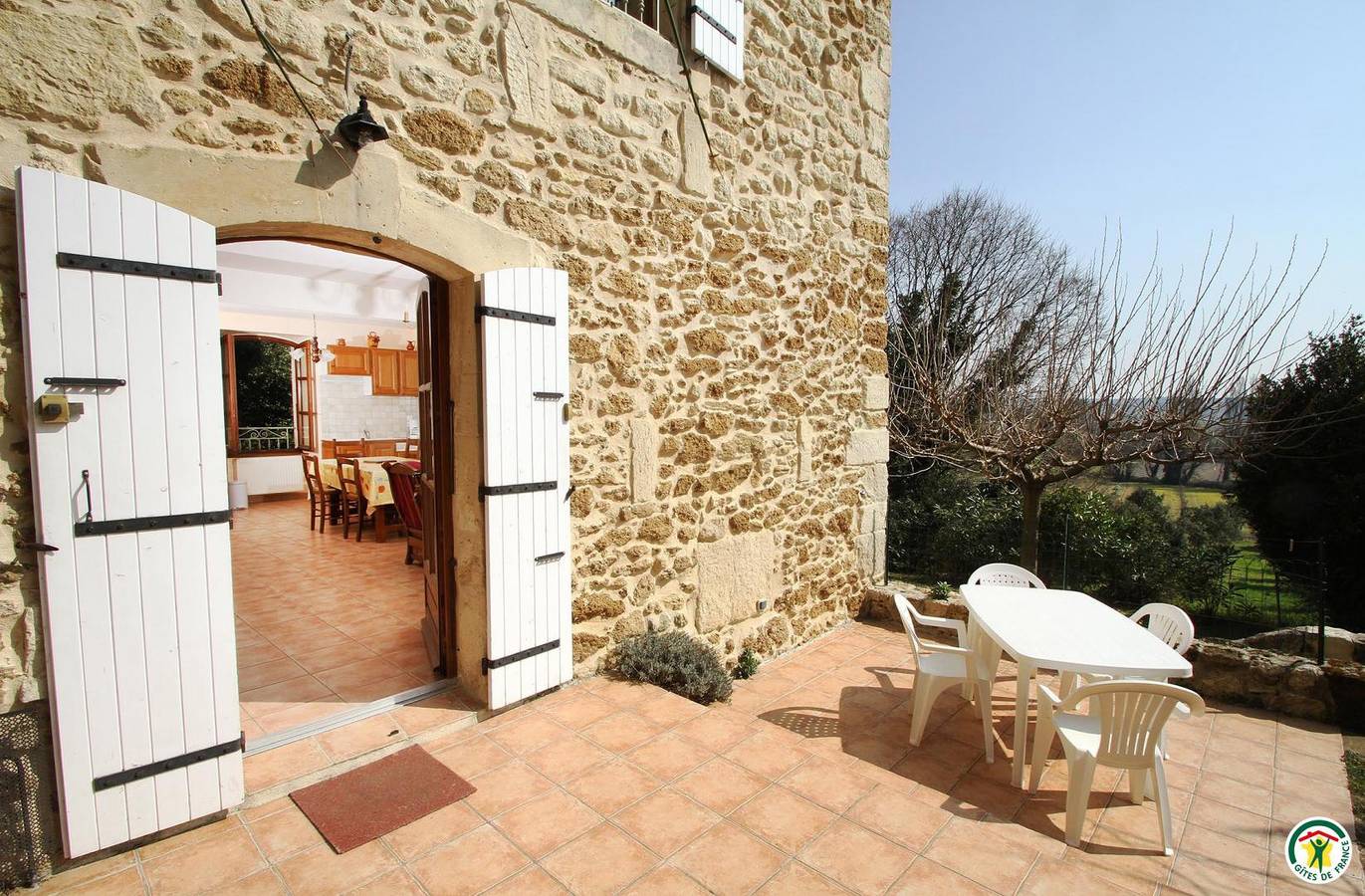 Le Mas De La Rouverette N°2 in Saint-Restitut, Nyons region