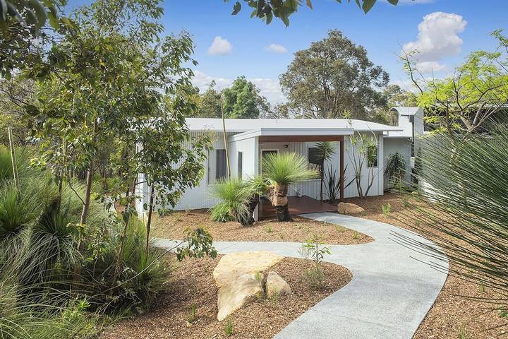Holiday home for 4 people, with terrace and garden in Dunsborough