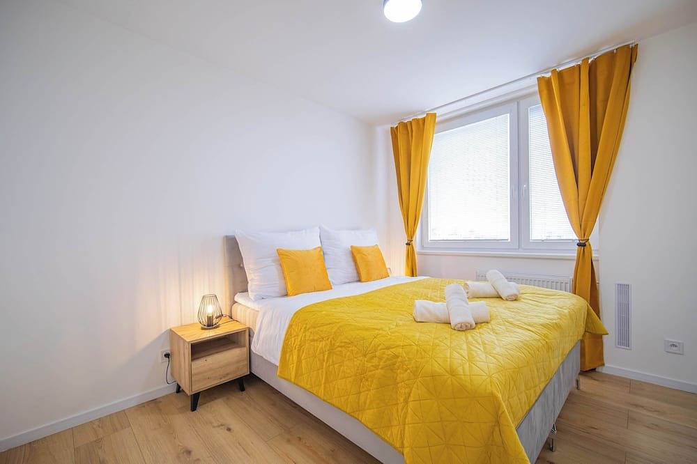 Entire apartment, Boutique Living - Yellow Accent Apartment in Košice, Eastern Slovakia