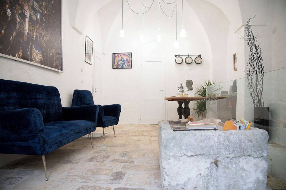 B&B in the city center with retro flavor in Torre Santa Susanna, Salento