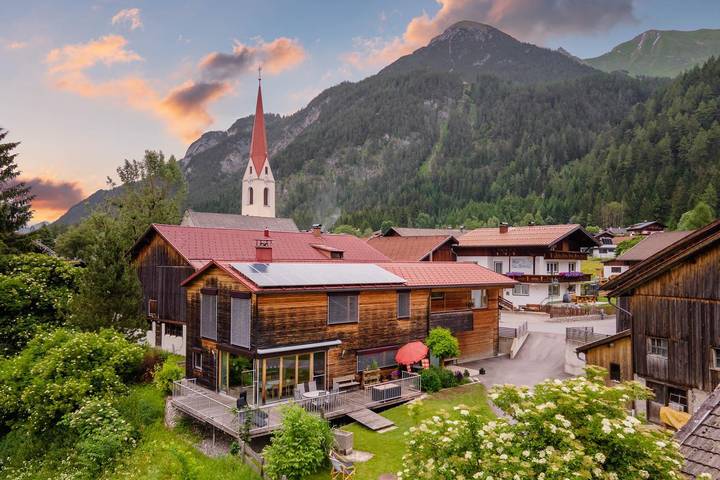 Holiday apartment for 3 people, with view and garden, child-friendly - 1