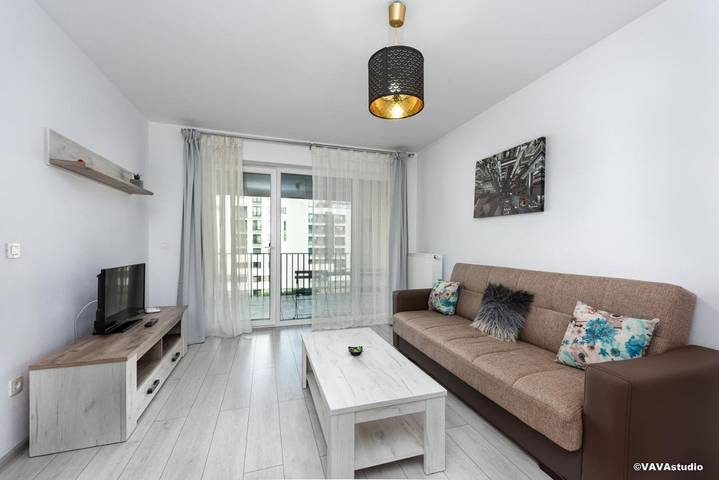 Gîte pour 4 personnes, avec terrasse et vue, animaux acceptés à Brașov