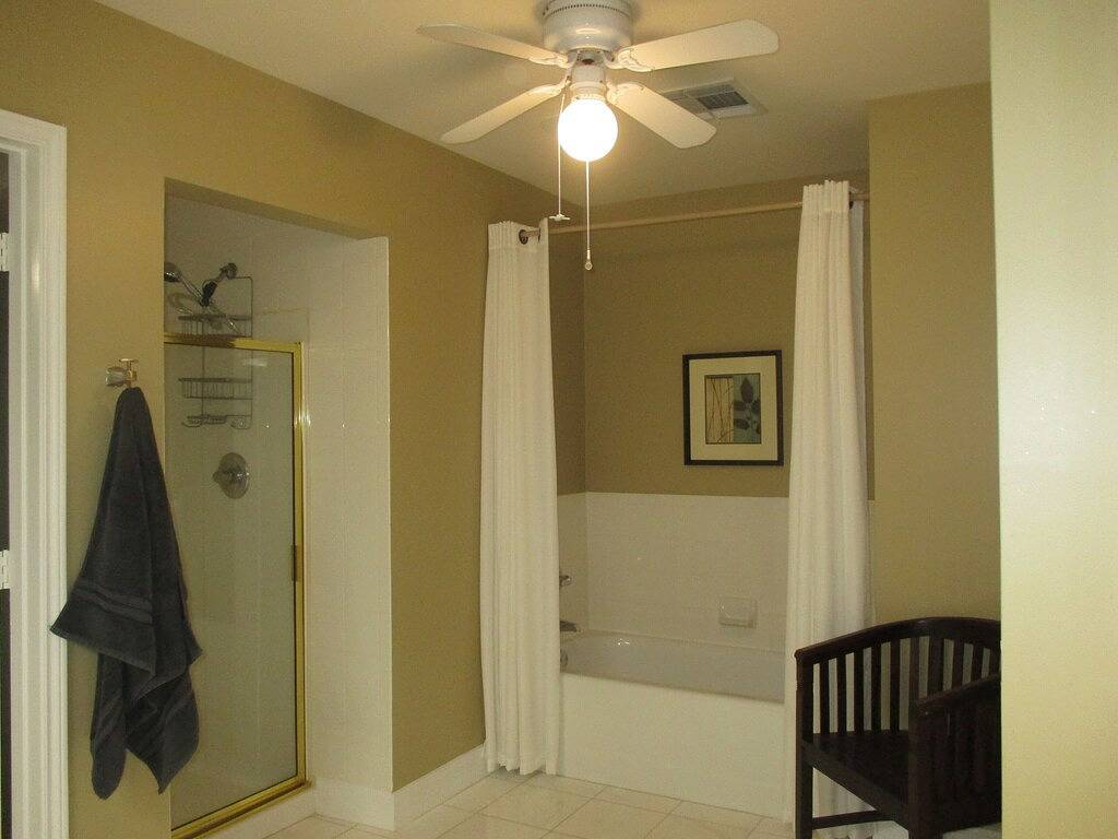 Ganze Wohnung, 3/3 Condo on Texas Motor Speedway in Fort Worth, Denton County