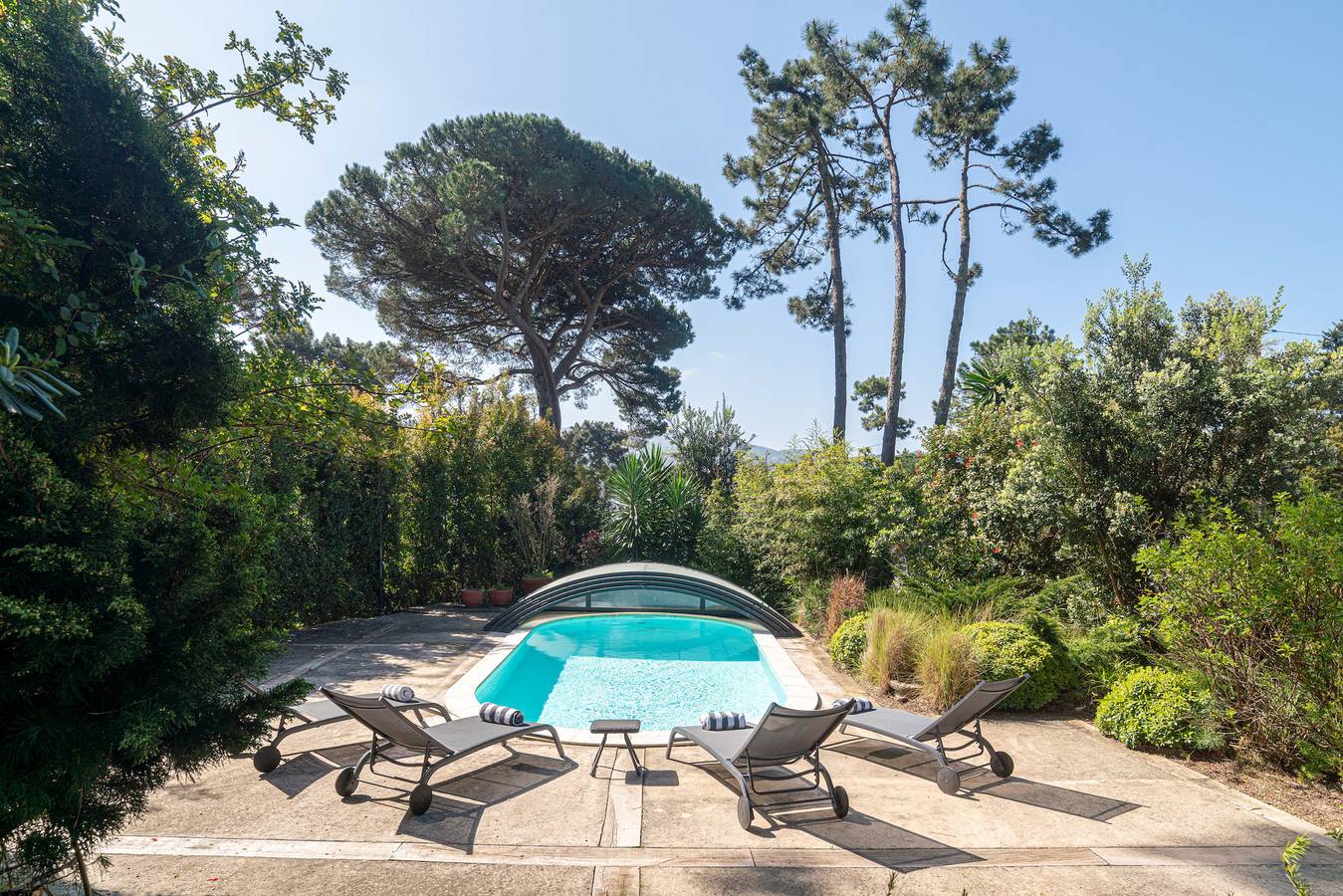 Villa Blanche in Colares, Costa de Lisboa