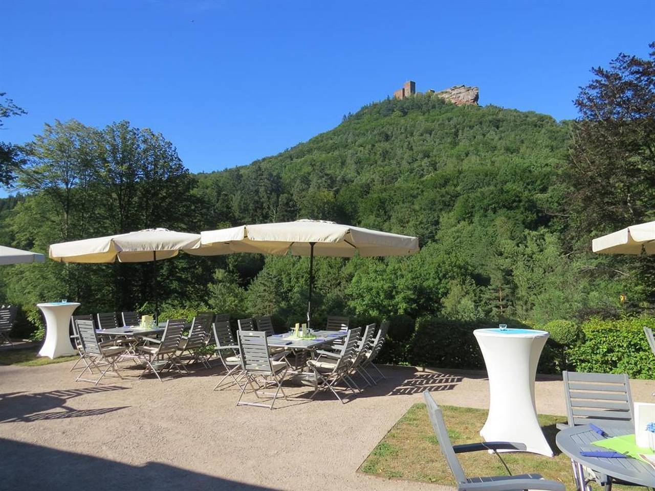 Jugendstilhotel Trifels - Doppelzimmer Komfort in Annweiler, Trifelsland