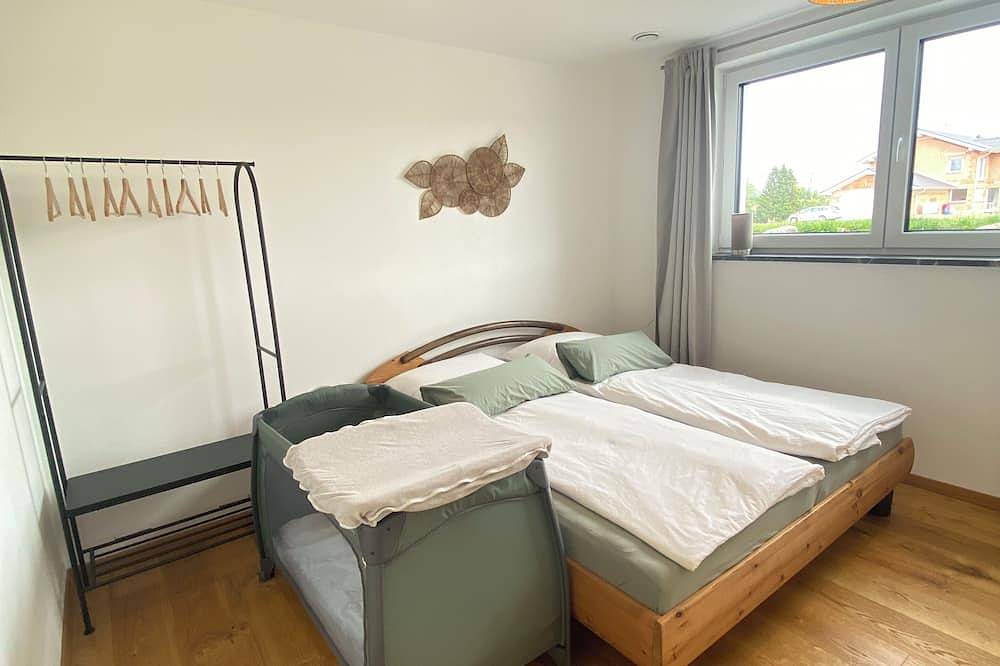 Ganze Wohnung, Gemütliche Oase im Voralpenland. Schöne helle Ferienwohnung mit 4 Schlafplätzen. in Peiting, Romantische Straße