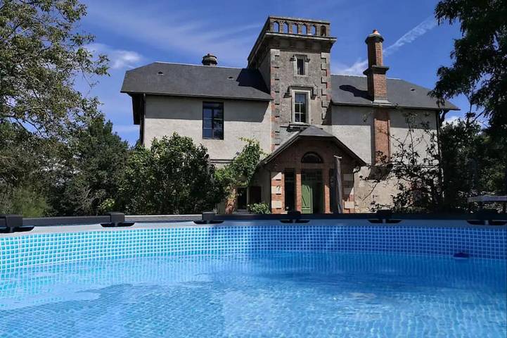 Gîte pour 8 personnes, avec Jardin