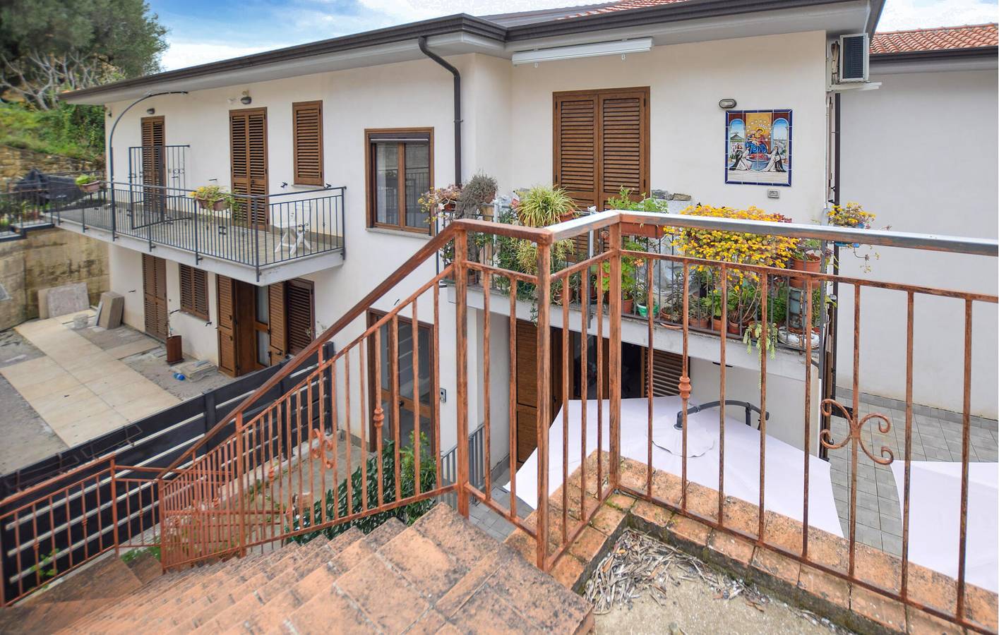 Ganze Ferienwohnung, Apartment mit Meerblick, WLAN, Küche, Terrasse und Parkplatz – 2,5 km vom Strand entfernt in Ascea, Cilento
