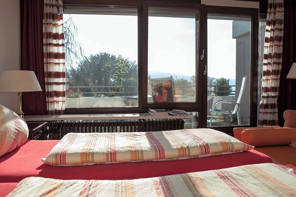 Ganze Wohnung, Ferienwohnung, 40qm, 1 Wohn- / Schlafzimmer, max. 2 Personen in Reichenau, Untersee
