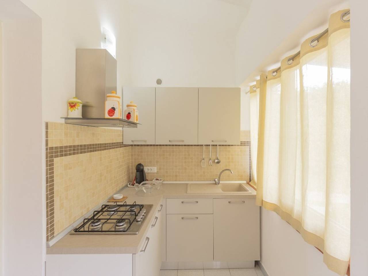 Ganze Ferienwohnung, Ferienwohnung für 4 Personen mit Garten in Rio Marina, Elba