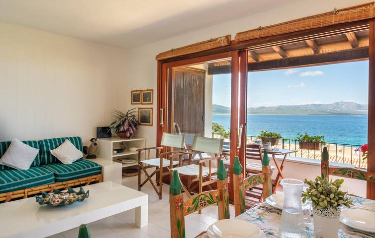 Location de vacances pour 5 personnes, avec terrasse à Porto Rotondo - 2