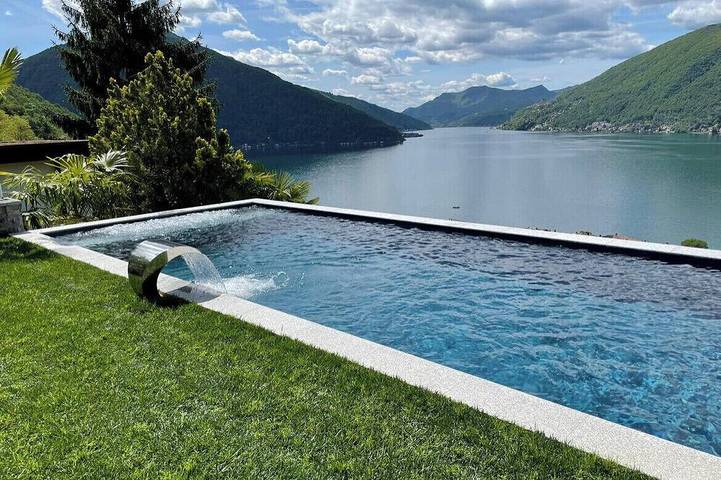 Ferienhaus für 8 Personen, mit Balkon und Garten