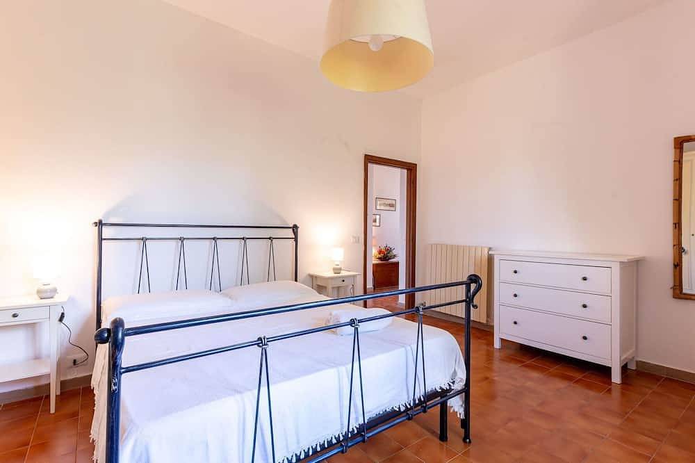 Magnifica villa indipendente per 5 ospiti con Wifi, A/C, Tv, patio e animali ammessi in Pitigliano, Provincia di Grosseto