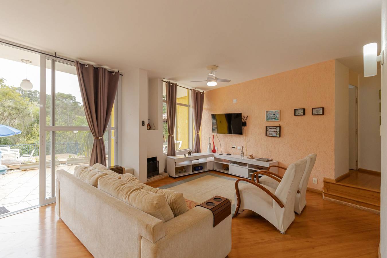 Casa de Campo com Piscina, Lareira e Churrasqueira in Canguera, São Roque