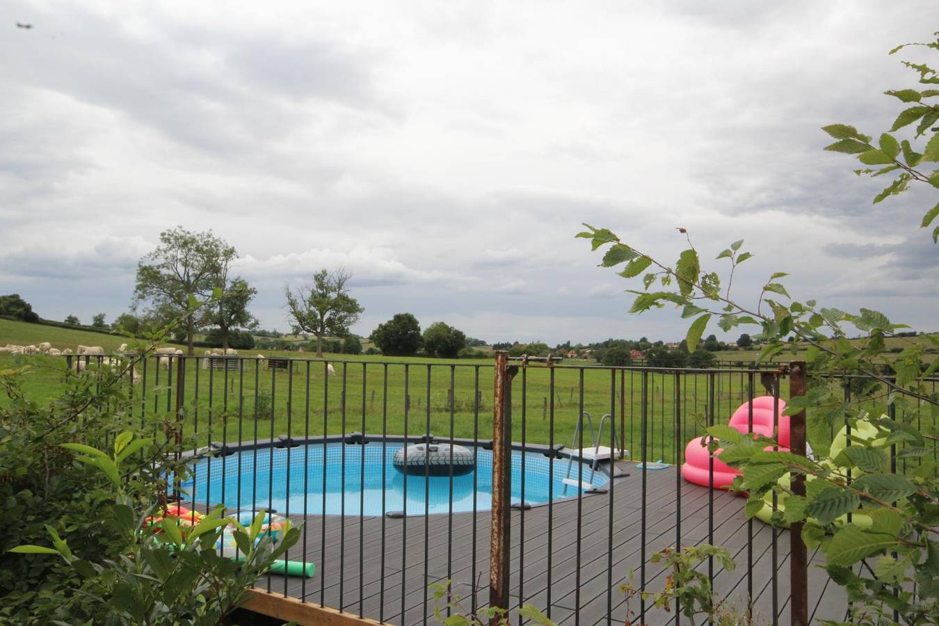 Le Domaine de La Tour in Champlecy, Région de Charolles