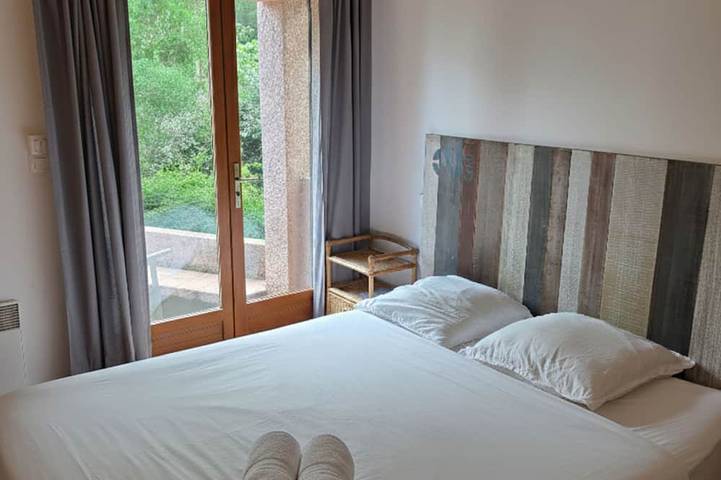 Villa pour 8 personnes, avec balcon et jardin dans Santa Giulia - 2