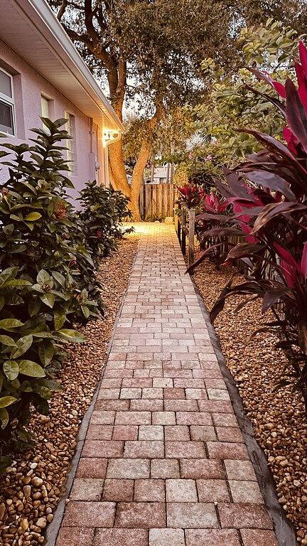 Casa Flamingo on Florida’s Space Coast🦩 in Cape Canaveral, Space Coast