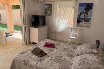 Villa pour 6 Personnes dans Saint-Aygulf, Fréjus, Photo 2