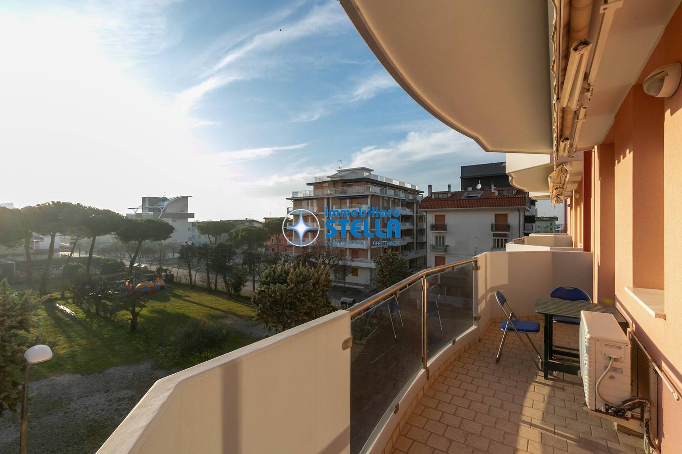 Entire apartment, *Apt. Anna-20* + Parking in Lido di Jesolo, Jesolo