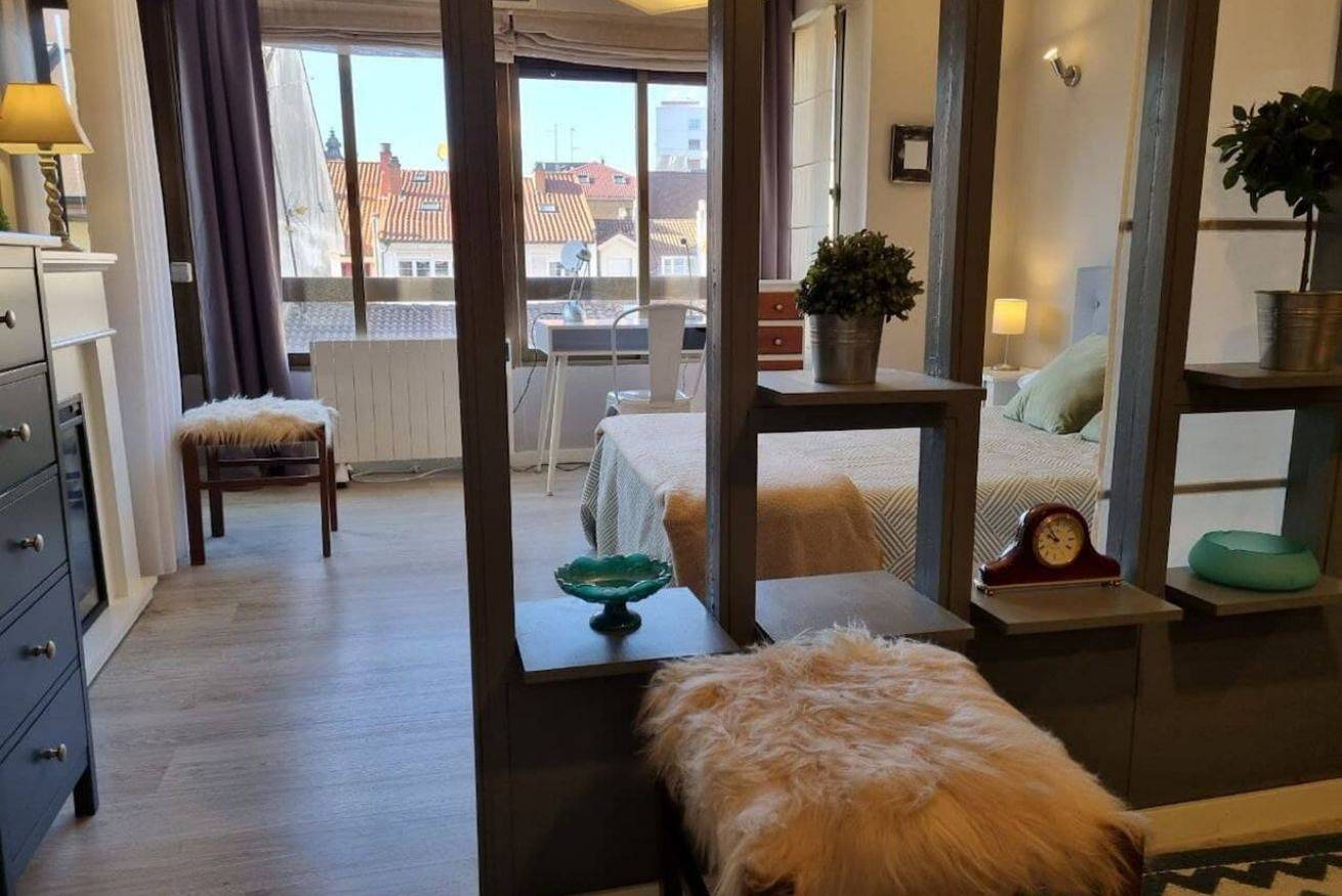 Geheel appartement, Charming Apartment with Fireplace & Wi-Fi in Oviedo, Cantabrisch Gebergte