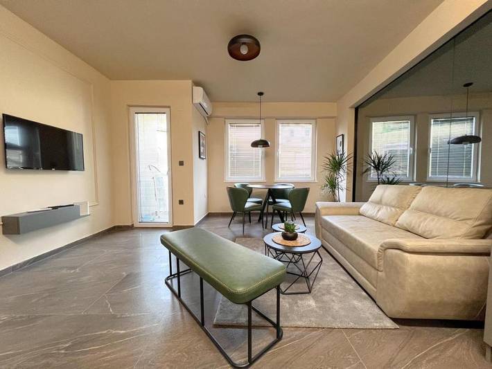 Gîte pour 4 personnes, avec balcon à Skopje