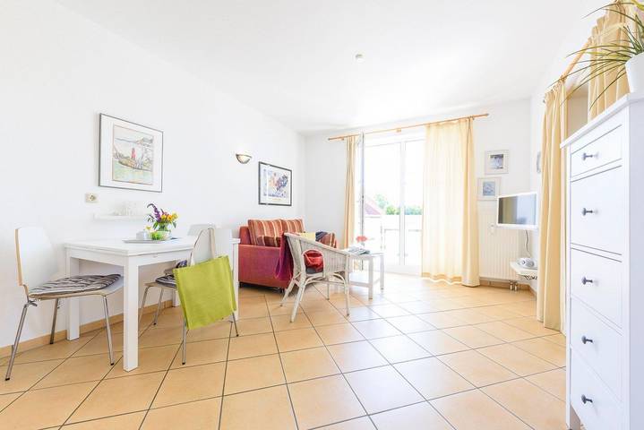 Ferienwohnung für 2 Personen, mit Balkon in Zingst - 3