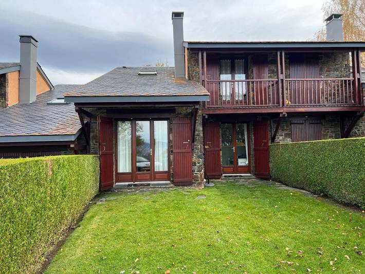 Location de vacances pour 7 personnes, avec jardin et piscine à Sainte-Léocadie - 3