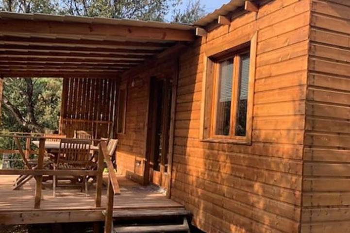 Chalet pour 5 personnes, avec piscine et terrasse