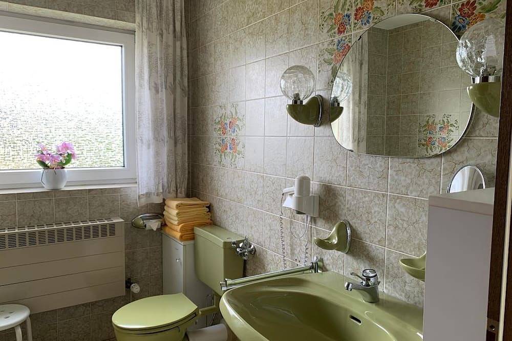 Doppelzimmer Dusche/Wc - Haus Berndorf in Berndorf, Vulkaneifel