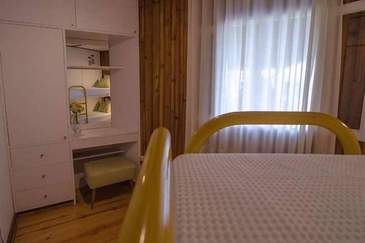 Gîte pour 9 personnes, avec jardin dans Melres - 3