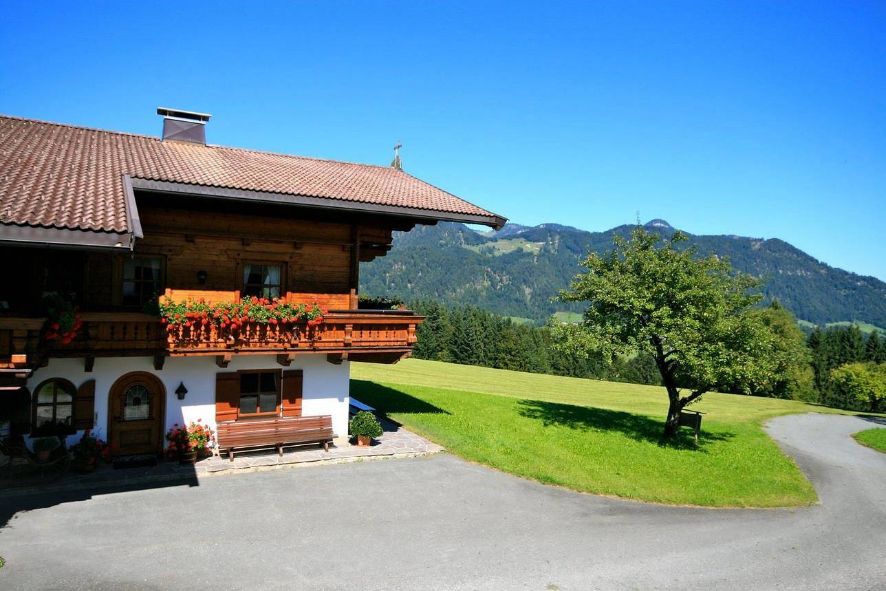 Ganze Ferienwohnung, Appartementhaus Holzenhof in Kössen, Kaiserwinkl