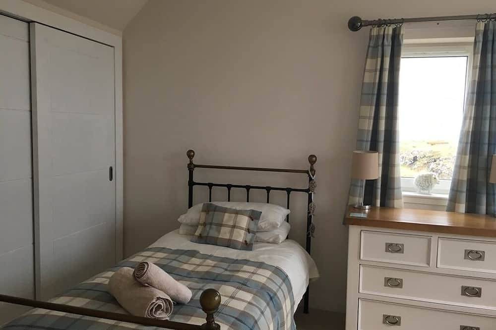 Tranquil self-catering accommodation in the Outer Hebrides in North Uist, Outer Hebrides