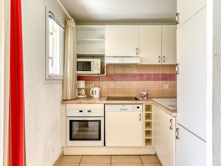 Location de vacances pour 8 personnes, avec piscine et terrasse, animaux acceptés à Homps - 3