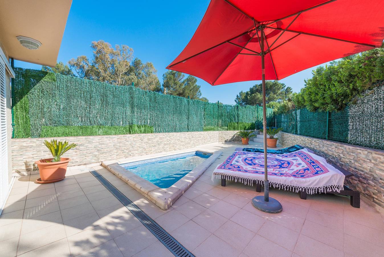 Ferienhaus 'Rotonda De Aucanada' mit privatem Pool, Wi-Fi und Klimaanlage in Port d'Alcúdia, Alcúdia