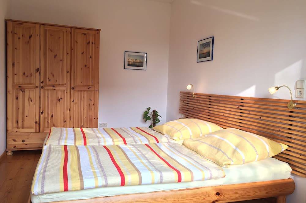 Ganze Wohnung, Nahe Berlin, 2 Zimmer-Apartment, max. 4 Personen + Kind/Baby, 400m vom See in Rangsdorf, Teltow-Fläming