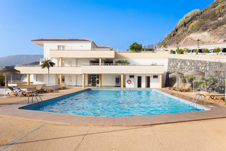 Holiday rental for 4 people in Adeje