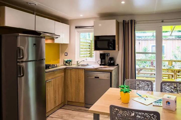 Mobil home pour 4 personnes dans Le Cheval Autrement Les Mathes