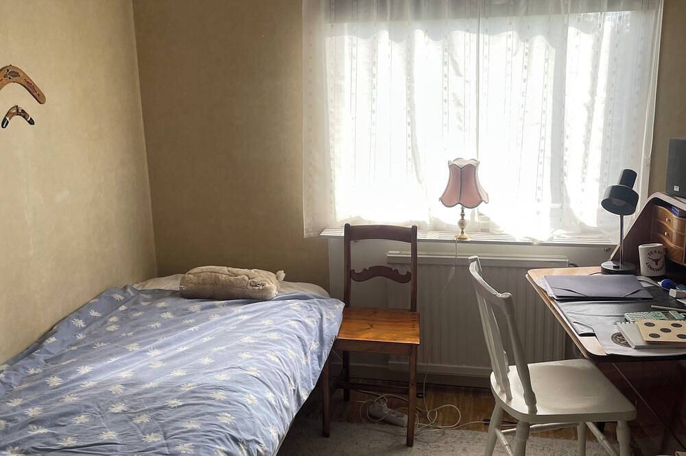Countryside Villa, Eskilstuna, lovely outdoor swimming pool 1h from Stockholm. in Södermanland