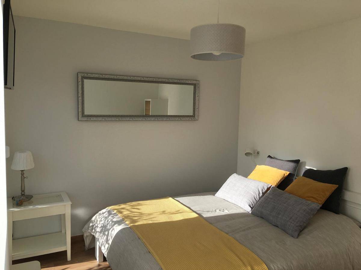 Appartement entier, Studio with Garden View in Rixheim, Région de Mulhouse