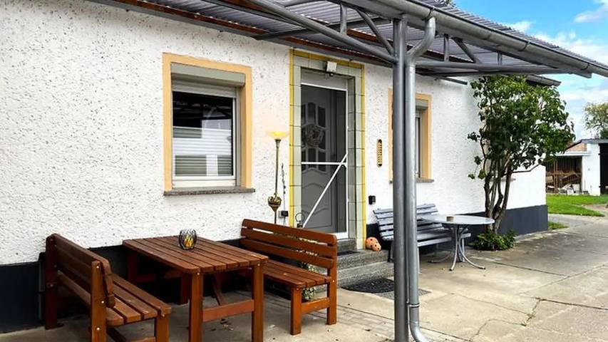 Ferienwohnung für 3 Personen, mit Garten in Lauta - 2
