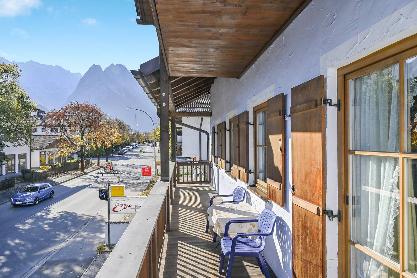 Ganze Wohnung, Katharinenhof Ferienwohnung "Kramer Groß" mit Balkon, Bergblick & Wlan in Garmisch-Partenkirchen, Bayerische Alpen