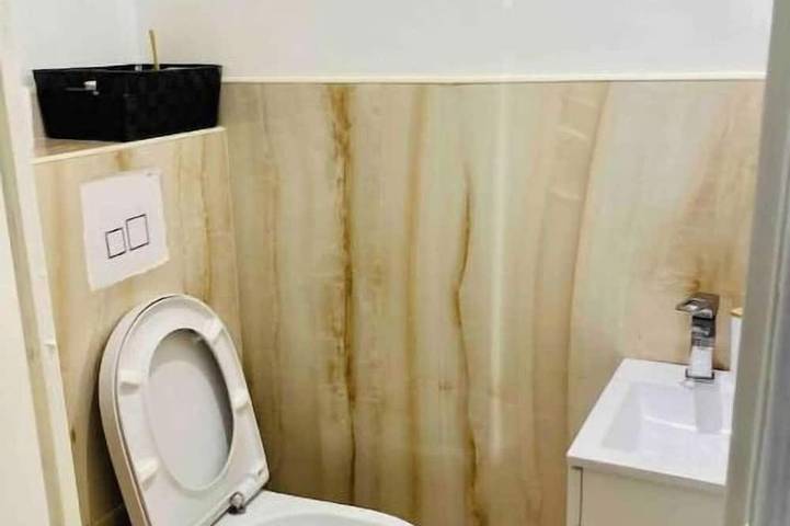 Ganze Wohnung, Joli Duplex Spacieux Proche Paris et Cdg in Montmorency, Val-d'Oise
