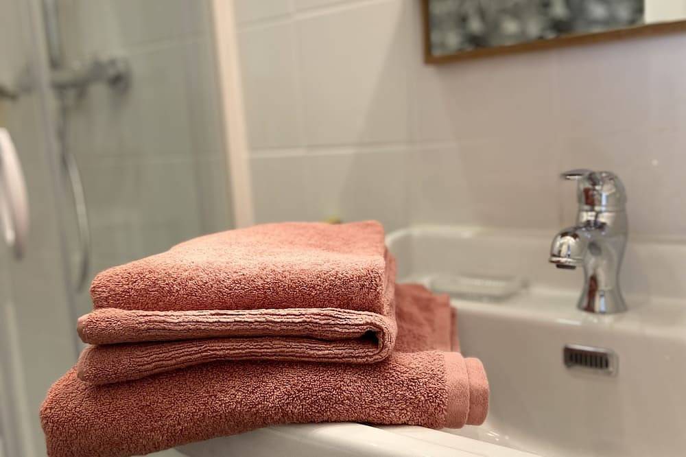 Entire apartment, Le Kemper - Beautiful apartment in the historic center of Quimper - New! in Quimper, Quimper region